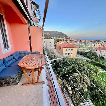 Blu Box - Terrazza Sul Mare Pietra Ligure